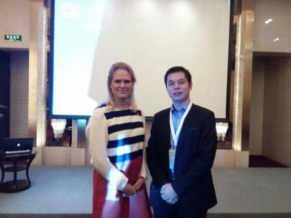 仟億達(dá)集團(tuán)(證券代碼831999)董事長鄭兩斌參加2017中國挪威商業(yè)峰會